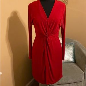 VINCE CAMUTO RED SHEATH DRESS (6)